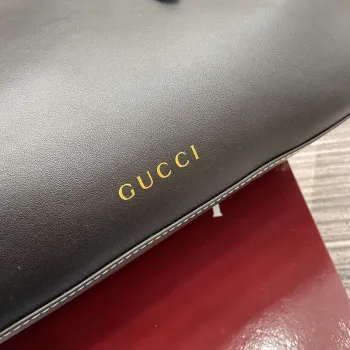 Gucci 815213 GG Emblem medium tote bag Black leather