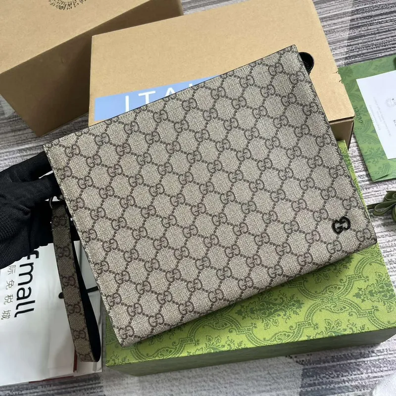 Gucci 768255 GG pouch with GG detail Beige and Black