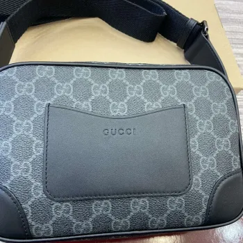 Gucci 821155 GG Emblem small crossbody bag Black