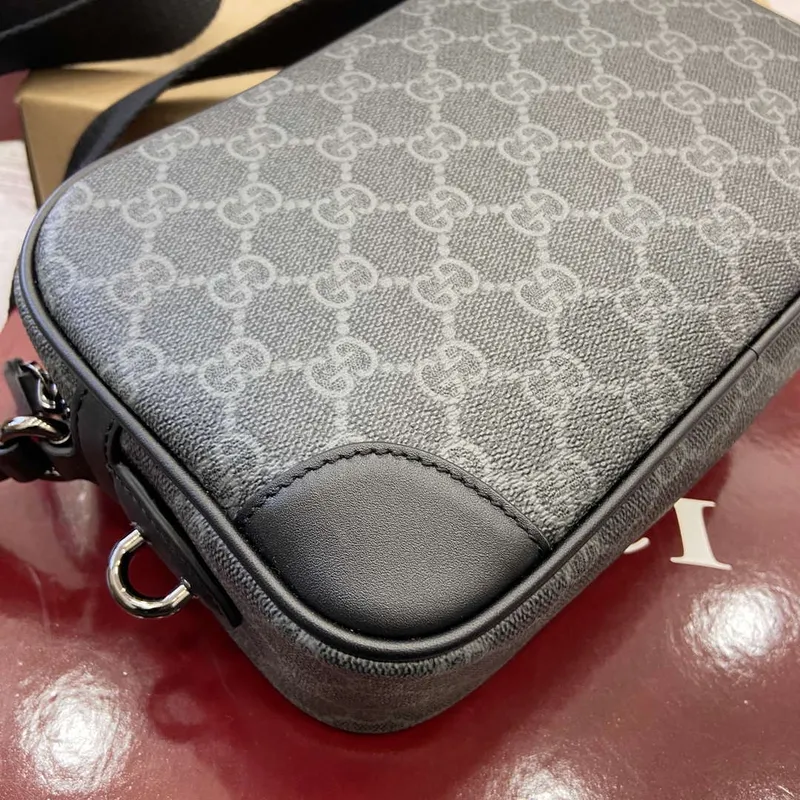 Gucci 821155 GG Emblem small crossbody bag Black