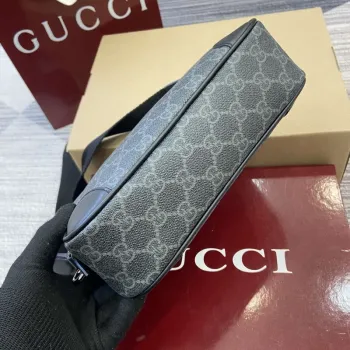Gucci 821155 GG Emblem small crossbody bag Black