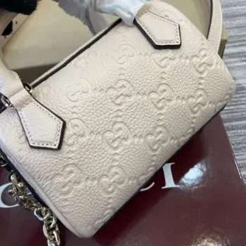 Gucci 815256 GG Emblem super mini top handle bag Beige