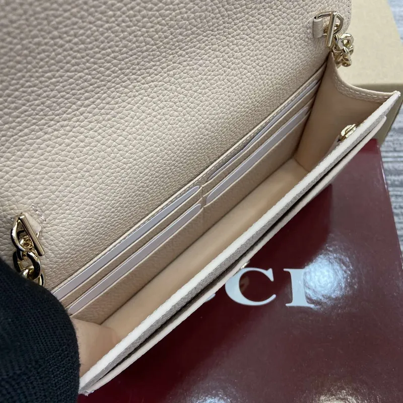 Gucci 818705 GG Emblem super mini shoulder bag Beige