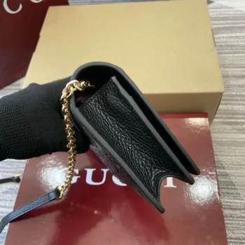 Gucci 818705 GG Emblem super mini shoulder bag Black