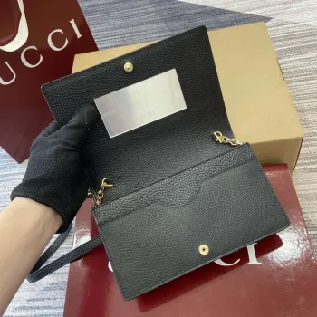 Gucci 818705 GG Emblem super mini shoulder bag Black