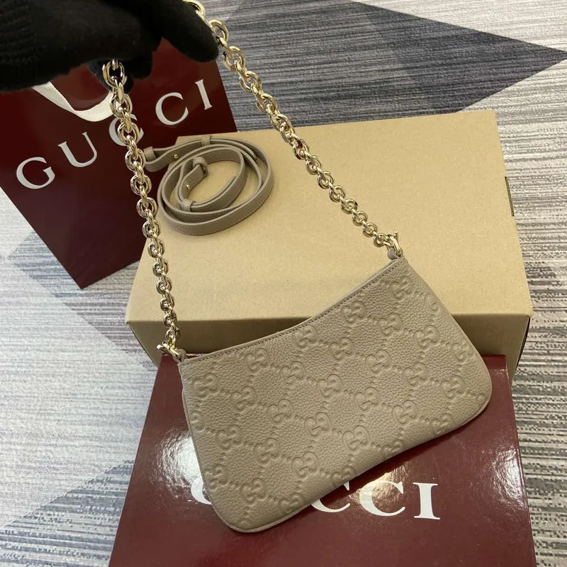 Gucci 815278 GG Emblem super mini bag Apricot