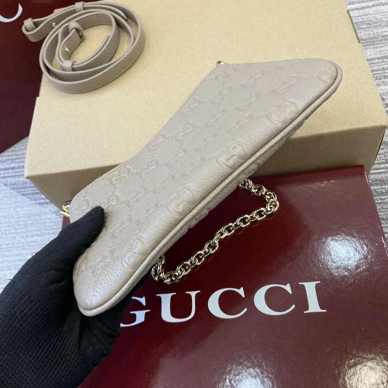 Gucci 815278 GG Emblem super mini bag Apricot