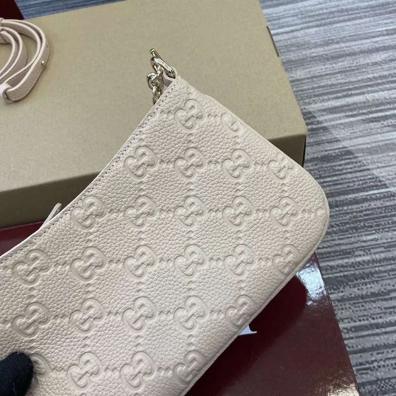 Gucci 815278 GG Emblem super mini bag Beige