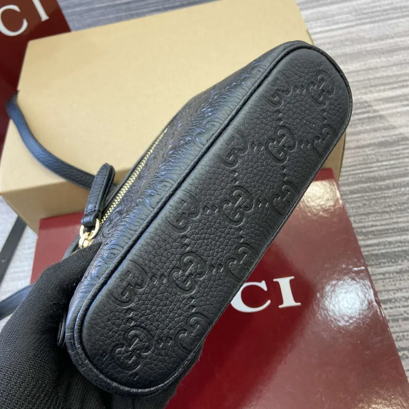 Gucci 815949 GG Emblem super mini bag Black