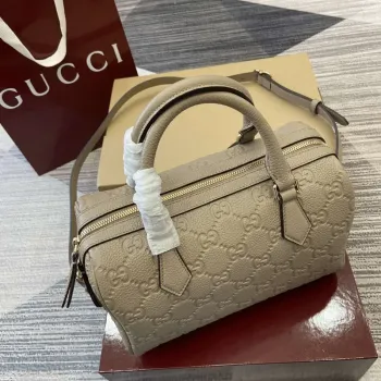 Gucci 815255 GG Emblem Small top handle bag Apricot