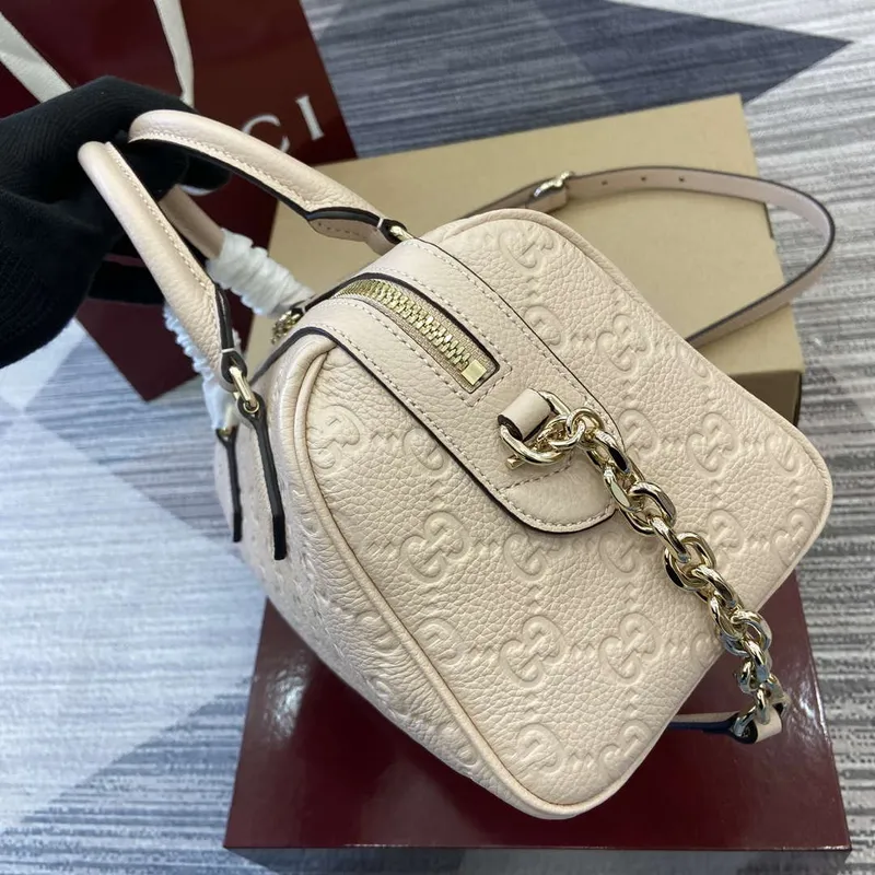 Gucci 815255 GG Emblem Small top handle bag Beige