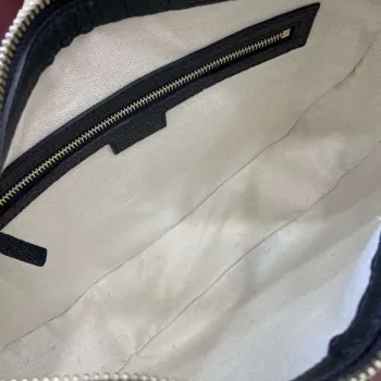 Gucci 820453 GG Emblem Medium Shoulder bag Black