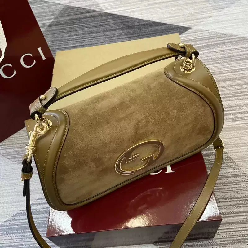 Gucci 815719 Gucci Blondie Medium top handle bag Light brown suede