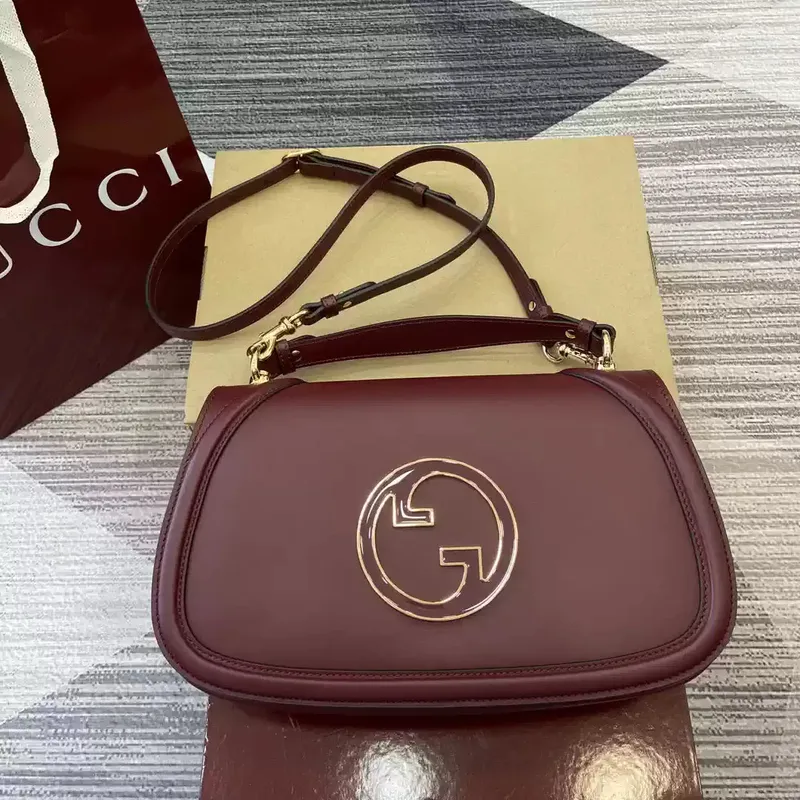 Gucci 815719 Gucci Blondie Medium top handle bag Wine Red