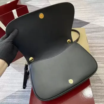 Gucci 815719 Gucci Blondie Medium top handle bag Black