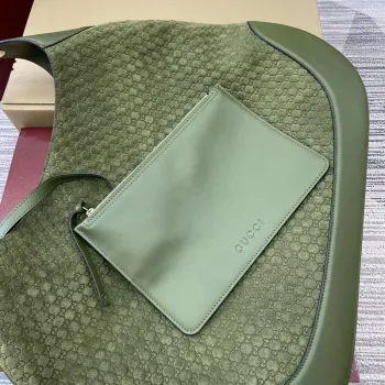 Gucci 815924 Gucci B Medium Shoulder Bag Green