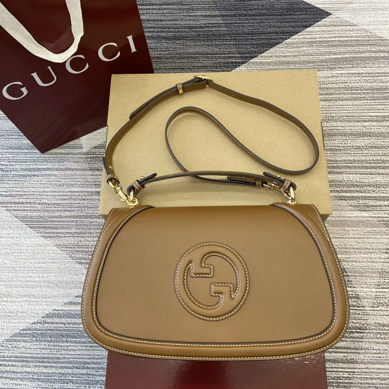 Gucci 815716 Gucci Blondie Medium top handle bag Brown