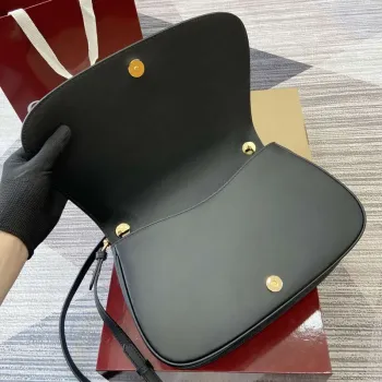 Gucci 815716 Gucci Blondie Medium top handle bag Black