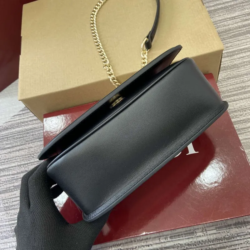 Gucci 815711 Gucci Blondie mini shoulder bag Beige＆Black