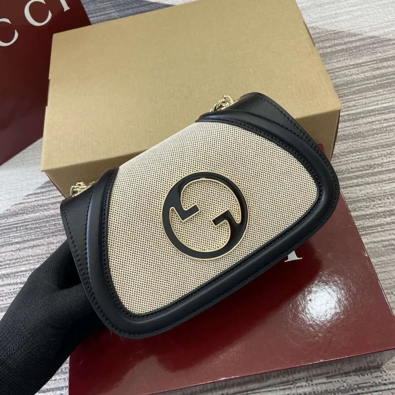 Gucci 815711 Gucci Blondie mini shoulder bag Beige＆Black