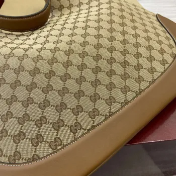 Gucci 815924 Gucci B Medium Shoulder Bag Brown leather trim