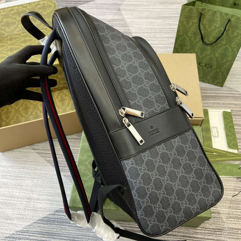 Gucci 792123 GG Supreme Canvas Backpack Black