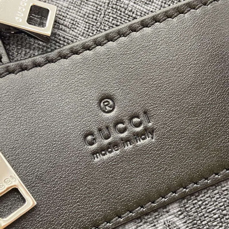 Gucci 792123 GG Supreme Canvas Backpack Black