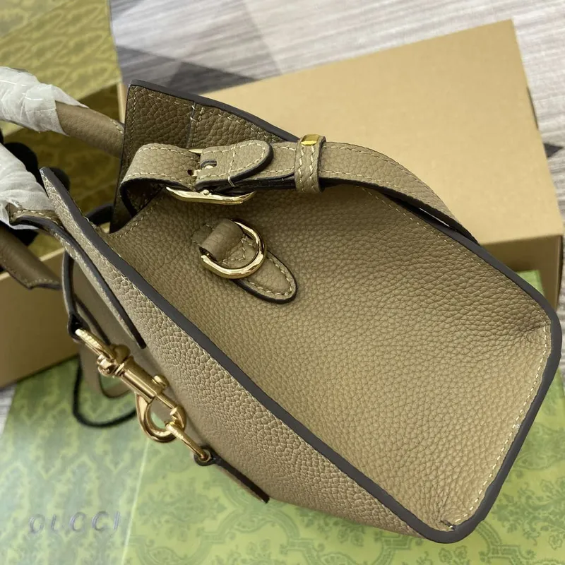 Gucci 795349 Small Tote Bag With Hook Closure Beige