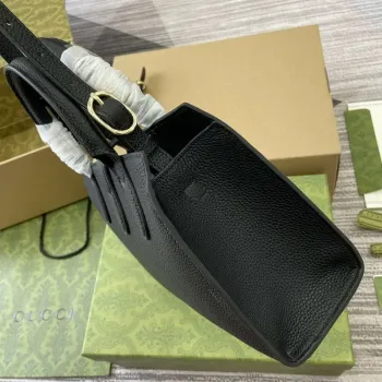 Gucci 795349 Small Tote Bag With Hook Closure Black