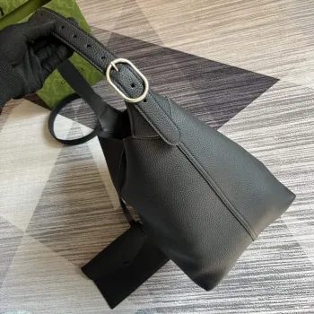 Gucci 763103 Gucci Jackie 1961 Small Shoulder Bag  Black Leather