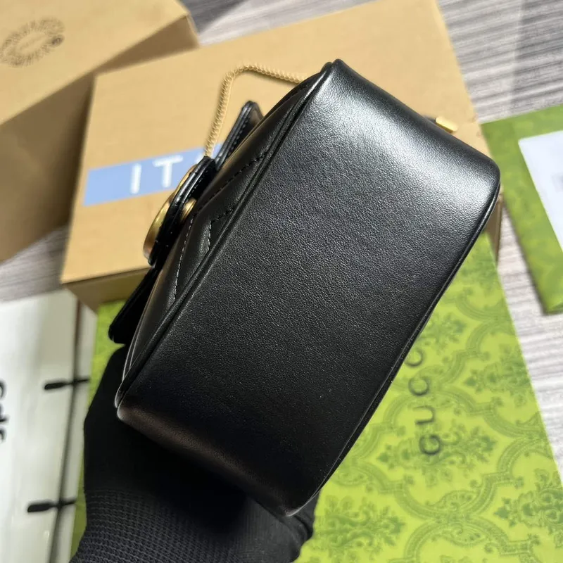 Gucci   746433 GG Marmont Mini Bucket Bag Black