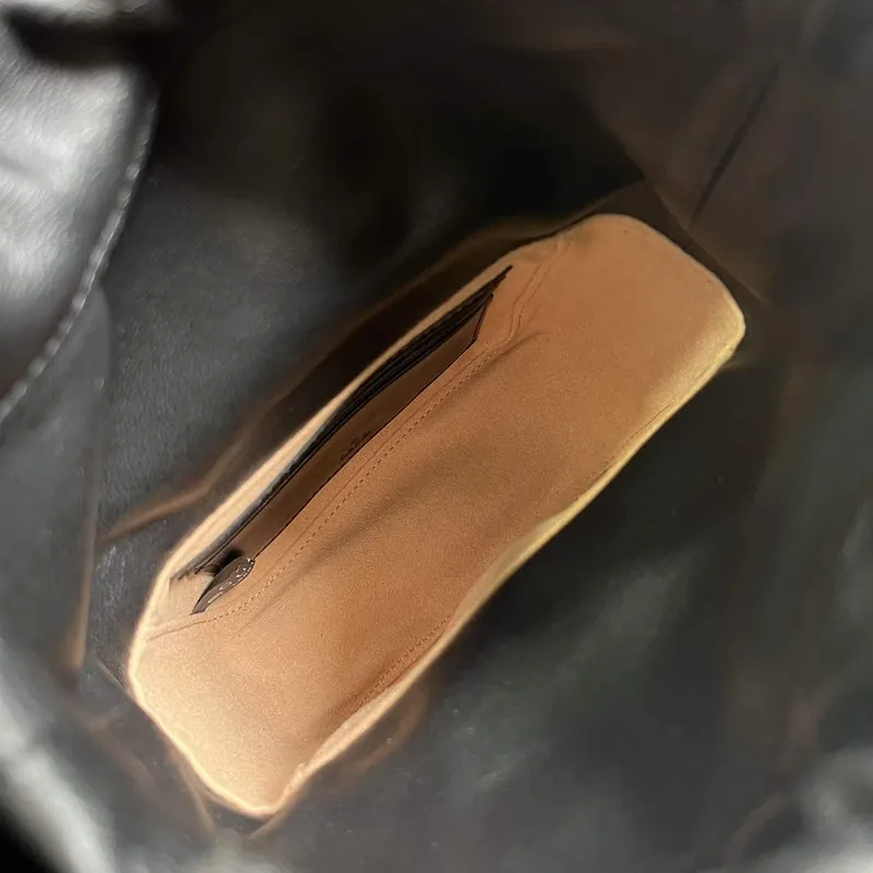 Gucci   746433 GG Marmont Mini Bucket Bag Black