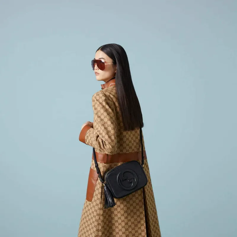 Gucci 742360 Gucci Blondie small shoulder bag Black Leather