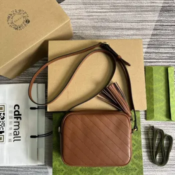 Gucci 742360 Gucci Blondie small shoulder bag Cuir Leather