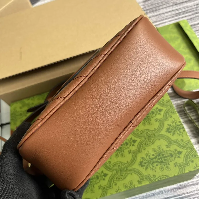 Gucci 742360 Gucci Blondie small shoulder bag Cuir Leather