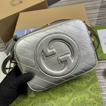 Gucci 742360 Gucci Blondie small shoulder bag Metallic silver Leather