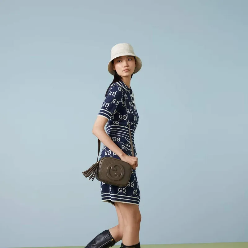 Gucci 742360 Gucci Blondie small shoulder bag  Brown Leather