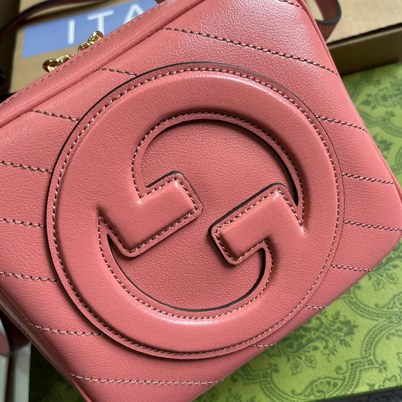 Gucci  744434 Gucci Blondie top handle bag Pink leather