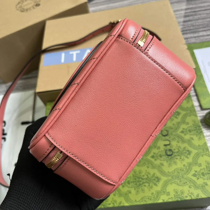 Gucci  744434 Gucci Blondie top handle bag Pink leather