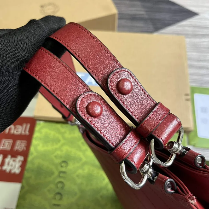 Gucci 751518 Gucci Blondie Small Tote Bag  Red leather