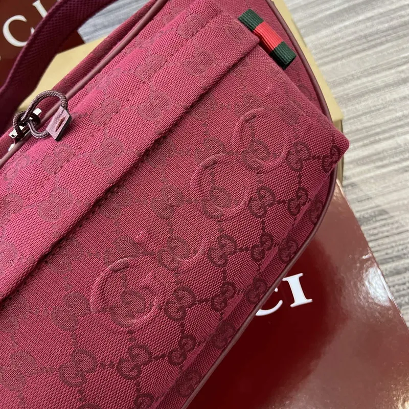 Gucci 802096 Small GG Crossbody Bag Red