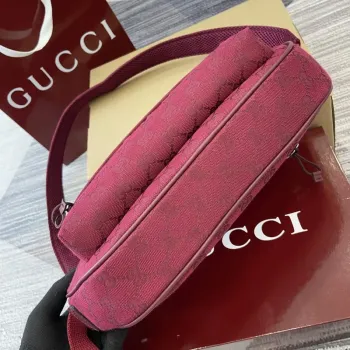 Gucci 802096 Small GG Crossbody Bag Red