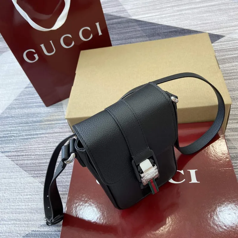Gucci 800312 Super Mini Crossbody Bag Black