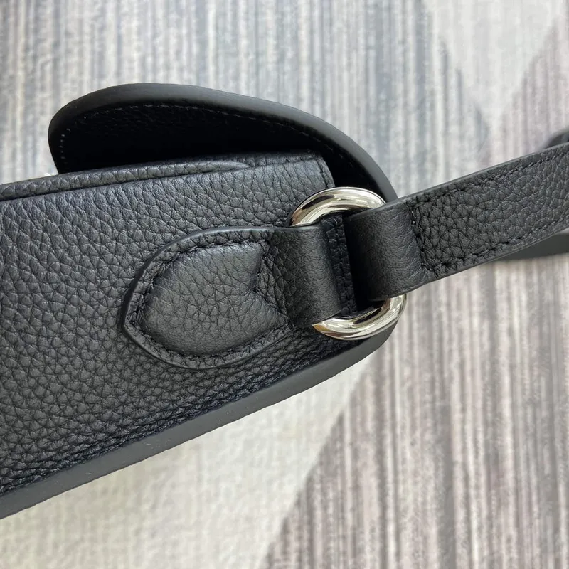 Gucci 800313 Super Mini Shoulder Bag Black