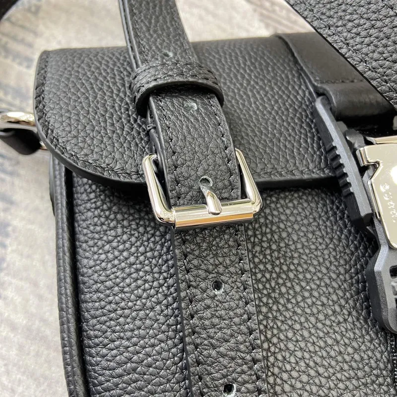 Gucci 800313 Super Mini Shoulder Bag Black