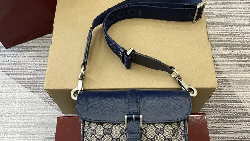 Gucci 795213 GG Super Mini Bag Dark Blue — Compact Luxury Crossbody
