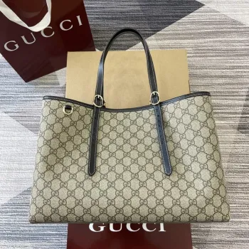 Gucci 815213 GG Emblem Medium Tote Bag Black