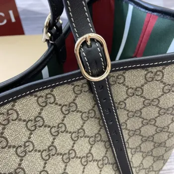 Gucci 815213 GG Emblem Medium Tote Bag Black