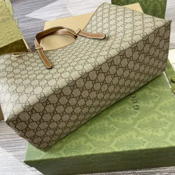 Gucci 815213 GG Emblem Medium Tote Bag Brown