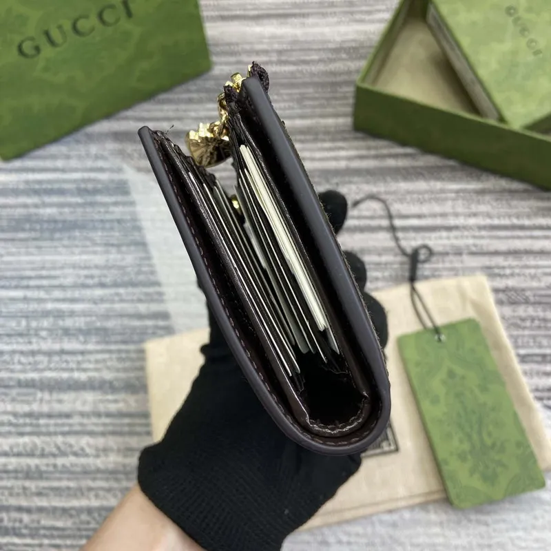 Gucci 790037 Gucci Luce mini zip wallet  Brown leather